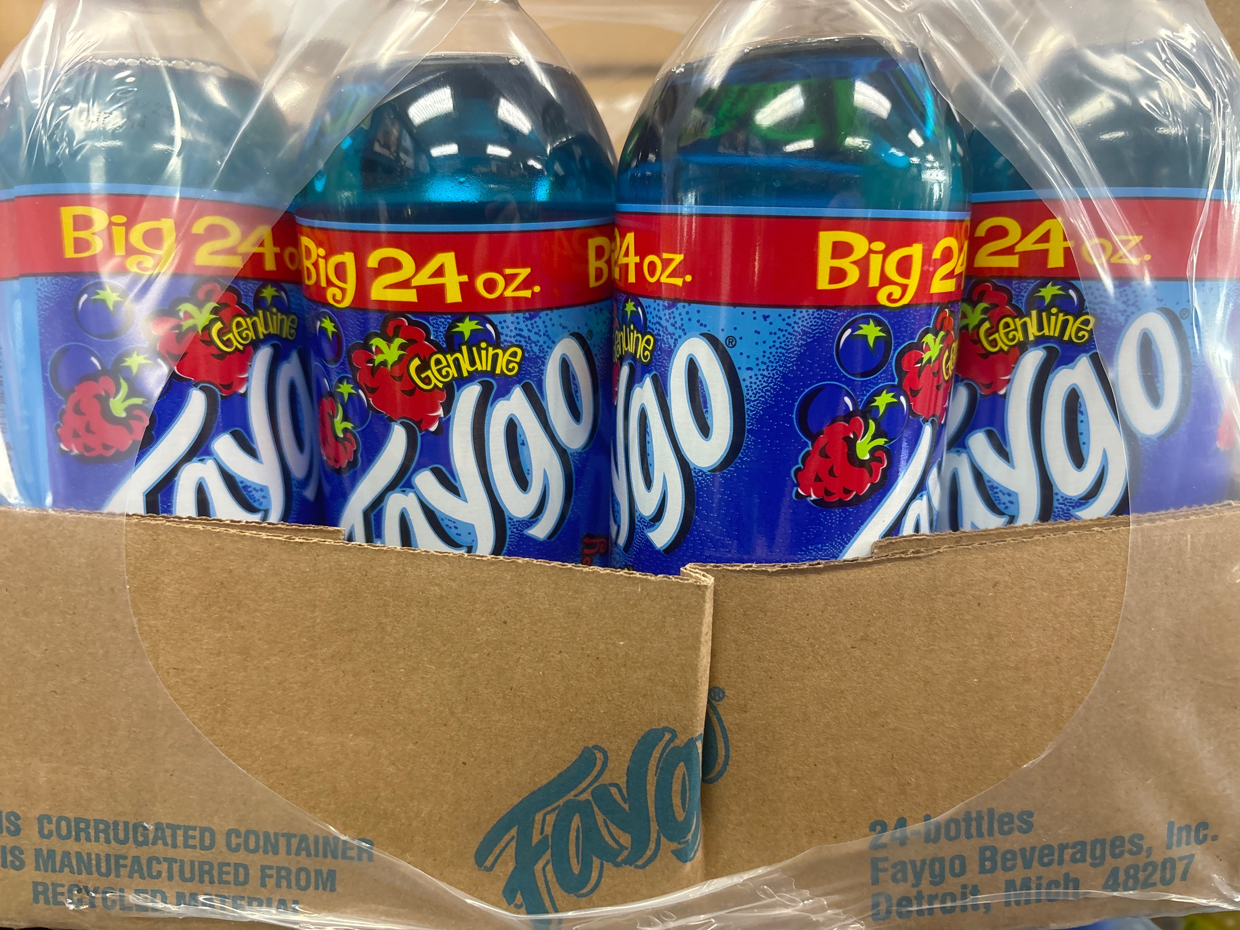 Faygo Blue Raspberry Soda Bottle 710ML - U.S Edition - Beverage - Case Of 24 - BB: N/A - Extreme Snacks Wholesale