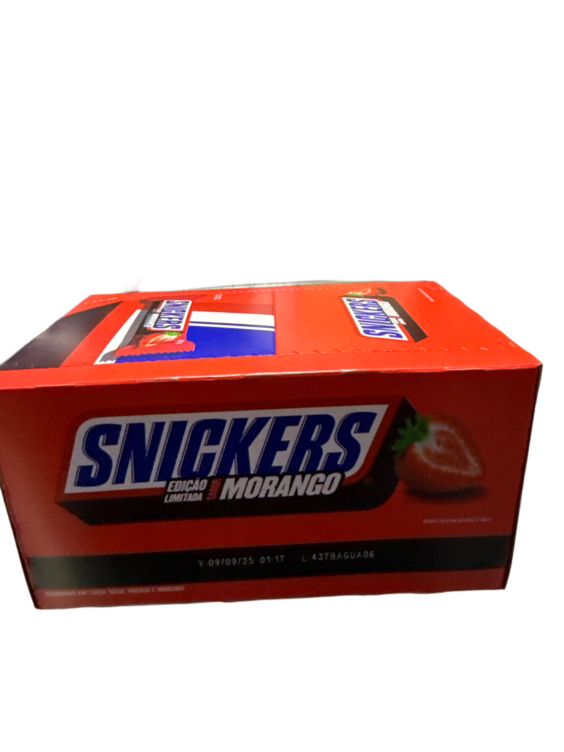 Snickers Strawberry 42G - Brazil Edition - Chocolate - Case Of 20 - BB: 09/25 - Extreme Snacks Wholesale